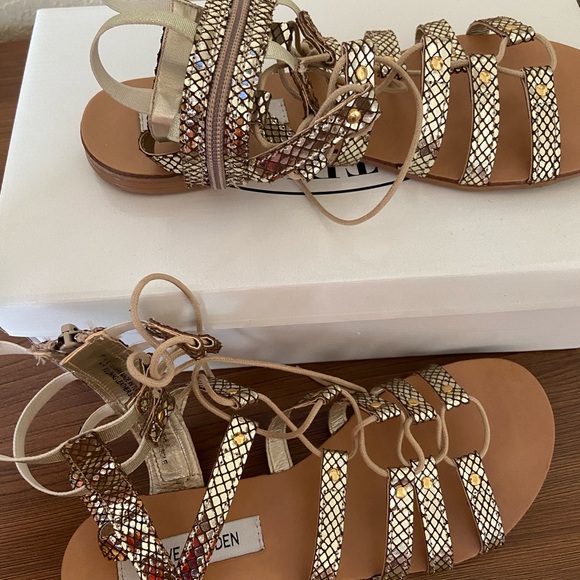 Steve Madden Sparra Sandals - Picture 2 of 5